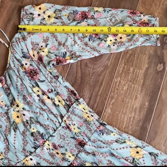 M/L Ella Moon Floral Off the Shoulder Elastic Waist Lined Dress - Picture 5 of 11